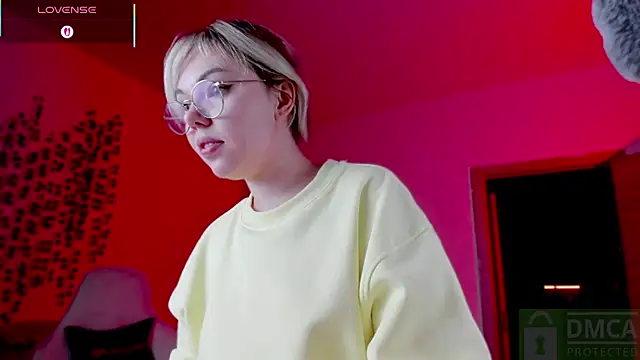 Snapshot of whoa-hoa-hoa-hoa-hoa chatting on October 23, 2025, 6:06 pm whoa-hoa-hoa-hoa-hoa online show from October 23, 2025, 6:06 pm