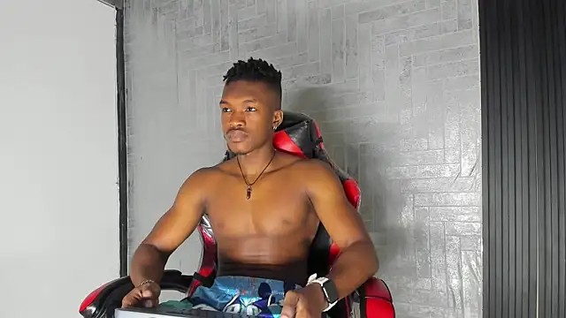 KENDER21  online show from October 27, 2025, 8:35 pm