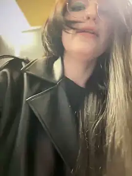 meow girl online show from December 2, 2024, 7:16 pm