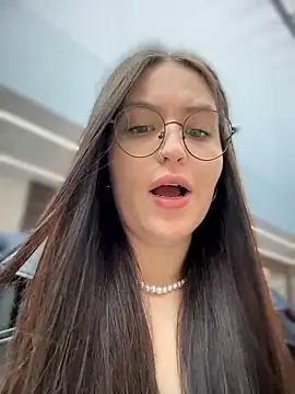 meow girl online show from March 31, 2026, 10:48 am