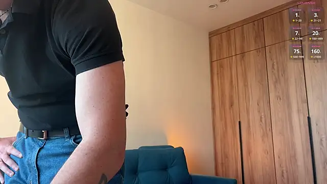 cute mark online show from April 9, 2026, 5:07 am