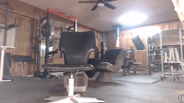 n8vpumpnhump online show from April 21, 2026, 4:08 am