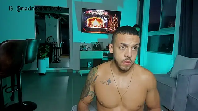 Maximo Marcelo online show from December 11, 2024, 11:10 pm