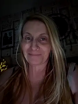 Snapshot of Northern_Tease chatting on December 1, 2024, 11:04 pm Northern Tease online show from December 1, 2024, 11:04 pm