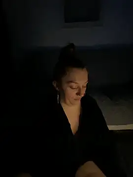 Stoner BarbieXX online show from April 3, 2026, 9:46 pm