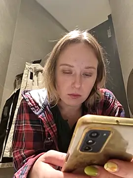 Public Katrisha online show from May 21, 2026, 2:24 pm