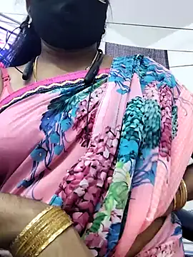 Snapshot of Tamilrojanew chatting on March 6, 2025, 7:47 am Tamilrojanew online show from March 6, 2025, 7:47 am