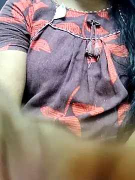 Snapshot of Tamilrojanew chatting on October 7, 2025, 8:33 am Tamilrojanew online show from October 7, 2025, 8:33 am