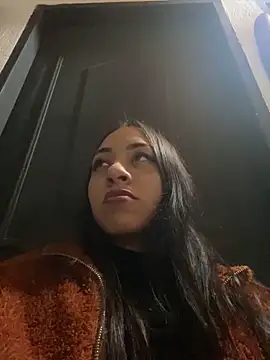 Little aphrodite online show from February 17, 2025, 5:14 am