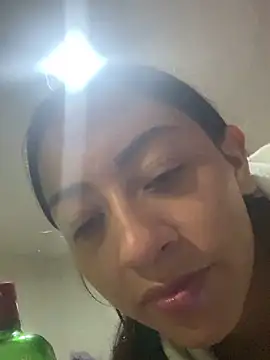 Little aphrodite online show from December 22, 2025, 2:52 am