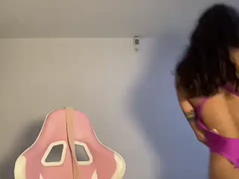 brithneysquirt online show from February 1, 2025, 7:34 pm