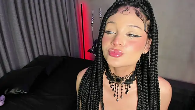 Snapshot of Morgan_Hilll_ chatting on October 6, 2025, 11:51 am Morgan Hilll online show from October 6, 2025, 11:51 am