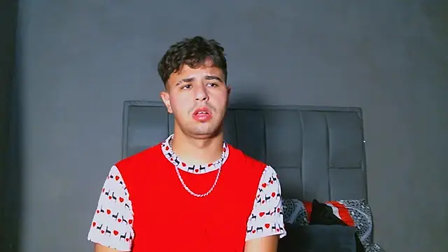 beautiful james online show from January 24, 2025, 4:39 pm