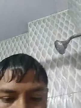 Snapshot of Tu_papi_69_ chatting on October 20, 2025, 12:11 am Tu papi 69 online show from October 20, 2025, 12:11 am