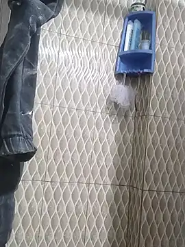 Snapshot of Tu_papi_69_ chatting on November 20, 2025, 12:33 am Tu papi 69 online show from November 20, 2025, 12:33 am