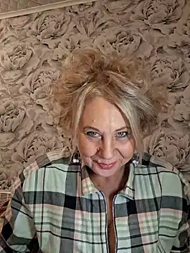 PALETT online show from December 15, 2024, 1:00 pm