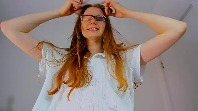 Fire Luna online show from January 30, 2025, 11:01 am