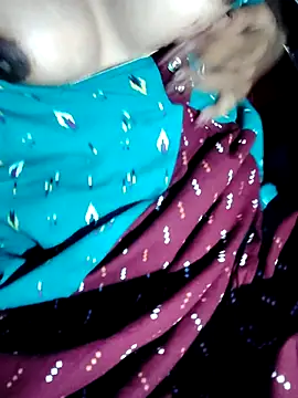 Snapshot of Its_sonali chatting on January 9, 2026, 11:13 am Its sonali online show from January 9, 2026, 11:13 am