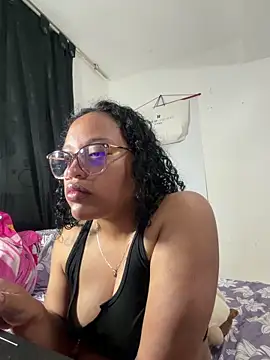 angela angels  online show from April 18, 2026, 4:16 am