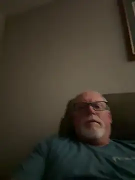 Snapshot of wildrocket02 chatting on May 24, 2026, 3:22 am wildrocket02 online show from May 24, 2026, 3:22 am