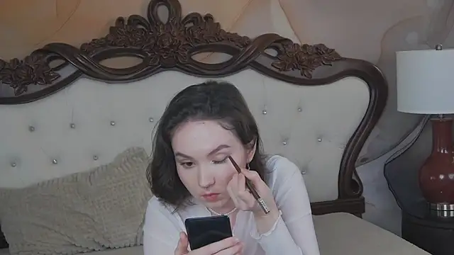 IreneRaye online show from February 5, 2025, 8:11 am