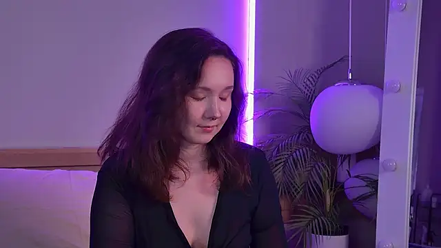 IreneRaye online show from October 31, 2025, 3:13 pm