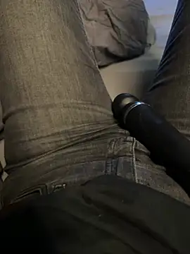 Ana-05 online show from February 4, 2026, 7:31 pm