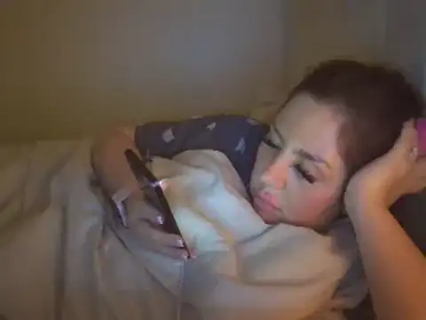 vanilla chocolate23 online show from December 1, 2024, 7:36 pm