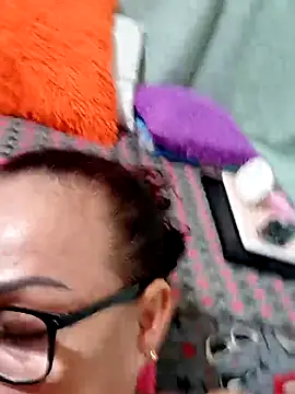 Snapshot of Zamara_milf chatting on March 1, 2026, 4:31 pm Zamara milf online show from March 1, 2026, 4:31 pm