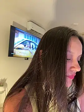 kenndall 21 online show from November 15, 2025, 2:53 am