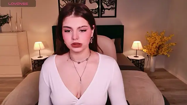 AdeliaKiss online show from February 23, 2026, 4:43 am