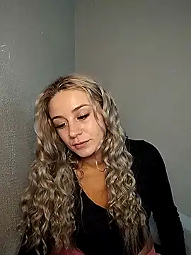 lexybabyxo online show from March 18, 2026, 2:42 pm