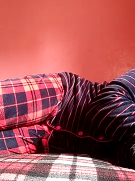 3ahhd online show from March 19, 2025, 1:18 pm