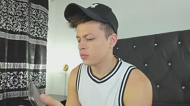 Angel Cuervo online show from January 4, 2025, 12:49 pm