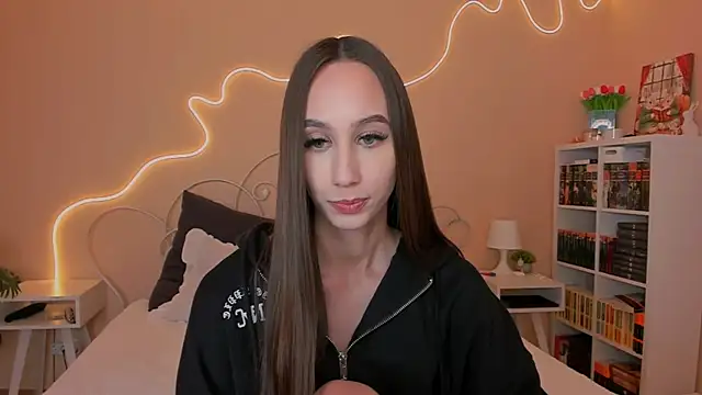 Snapshot of your_emily_ chatting on March 18, 2025, 6:59 pm your emily online show from March 18, 2025, 6:59 pm