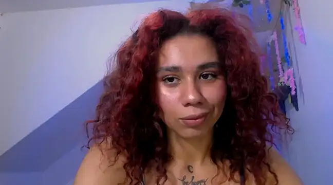 diamonmeli online show from March 18, 2025, 12:27 am