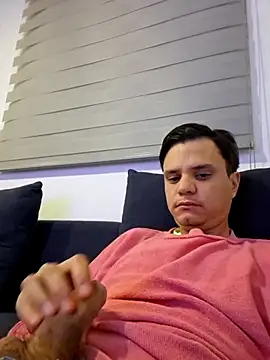 Snapshot of stevego94 chatting on November 20, 2025, 6:35 am stevego94 online show from November 20, 2025, 6:35 am