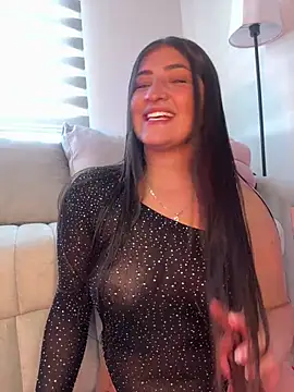 AhriCutte online show from January 21, 2025, 6:02 pm