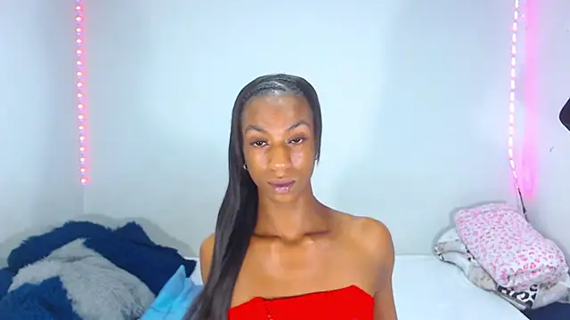 Snapshot of JessicaEbony chatting on December 10, 2024, 12:17 am JessicaEbony online show from December 10, 2024, 12:17 am