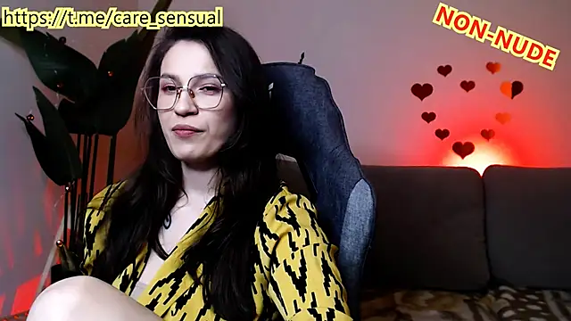 Snapshot of M_Sensual chatting on March 13, 2025, 9:10 am M Sensual online show from March 13, 2025, 9:10 am