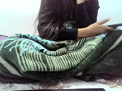 Snapshot of DOLL_CUTY chatting on December 5, 2025, 7:21 pm DOLL CUTY online show from December 5, 2025, 7:21 pm