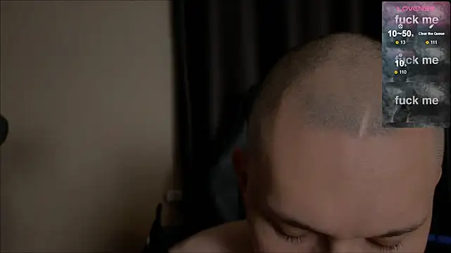 STRONGBEAUTY282 online show from October 15, 2025, 11:49 pm