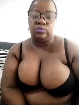 HotBootyBabe90 online show from February 18, 2026, 5:03 am