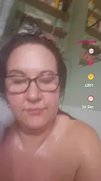 Snapshot of Bekahblows chatting on July 27, 2026, 2:02 pm Bekahblows online show from July 27, 2026, 2:02 pm