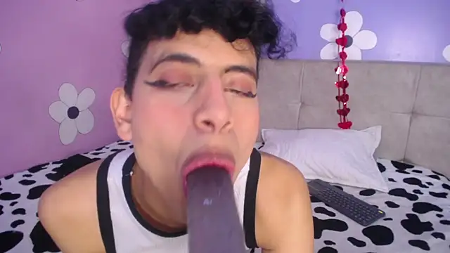 Eimyflorian online show from February 22, 2025, 2:52 pm