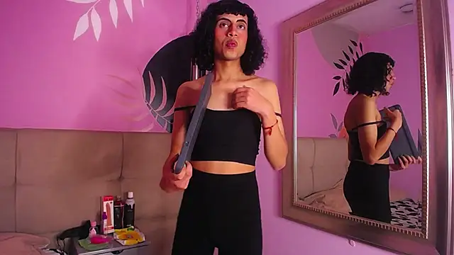 Eimyflorian online show from March 19, 2025, 12:01 pm