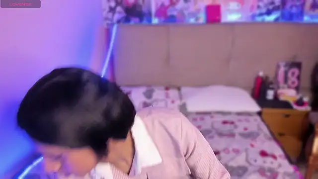 Eimyflorian online show from October 3, 2025, 12:02 pm