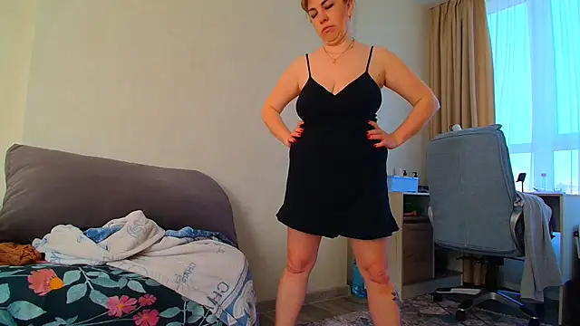Snapshot of Brionia chatting on May 1, 2026, 6:29 am Brionia online show from May 1, 2026, 6:29 am
