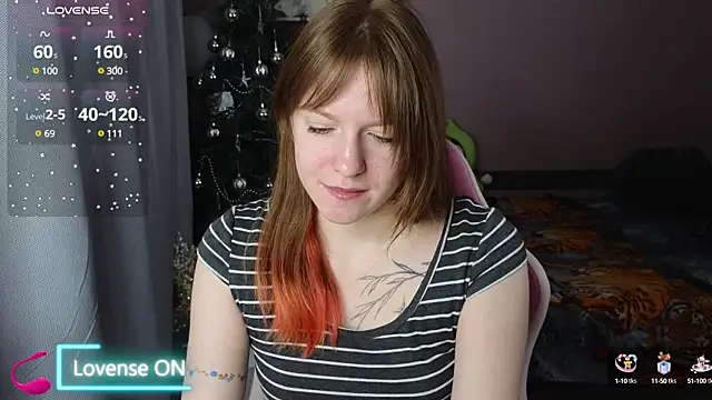 Snapshot of CassieJuice69 chatting on January 18, 2025, 3:59 pm CassieJuice69 online show from January 18, 2025, 3:59 pm