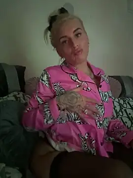 Barbie 26 online show from December 7, 2024, 8:16 pm